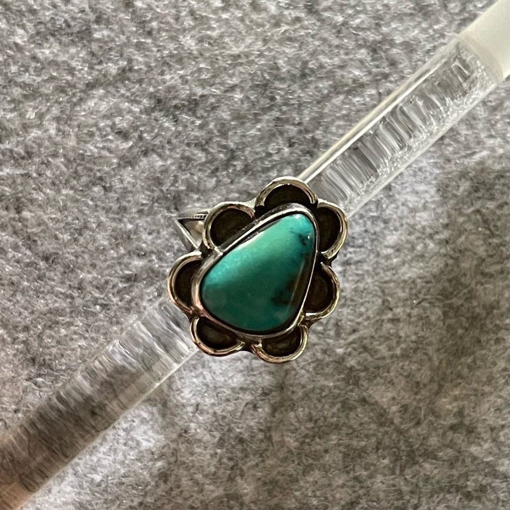 Turquoise and sterling silver flower ring